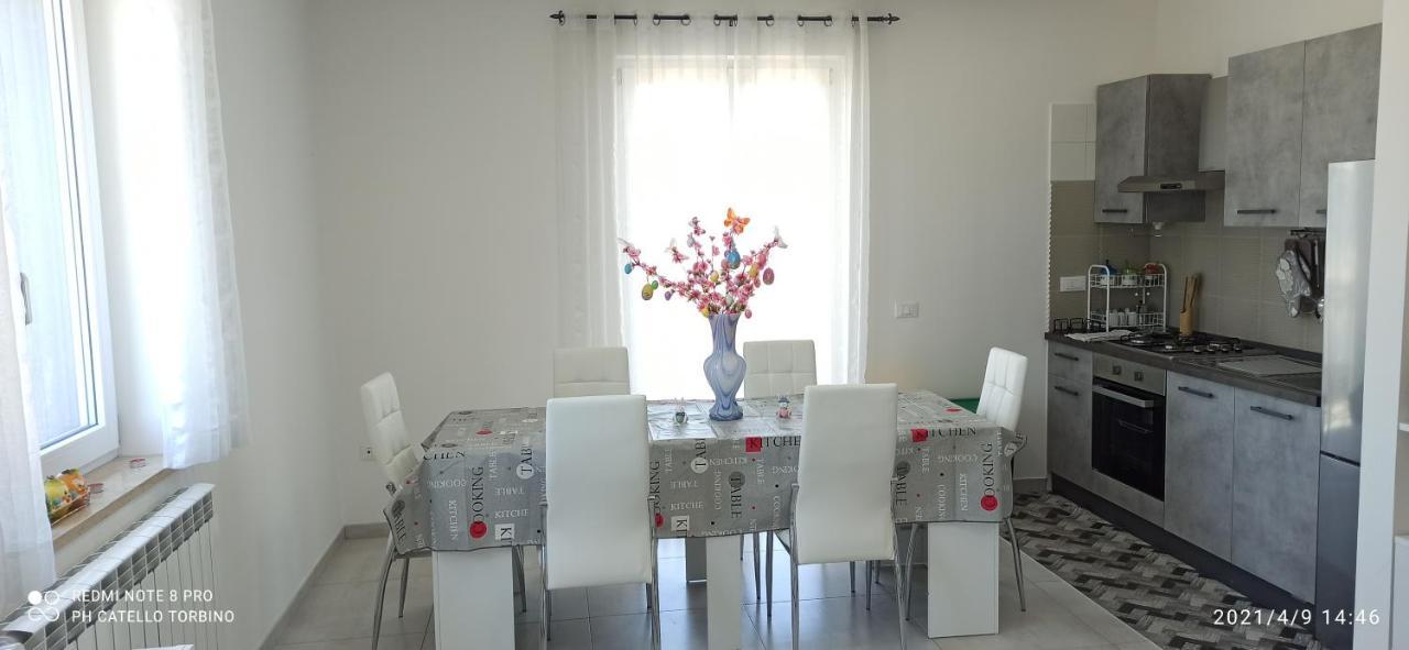 La Villa Degli Dei - Guest House Castellammare di Stabia Eksteriør billede