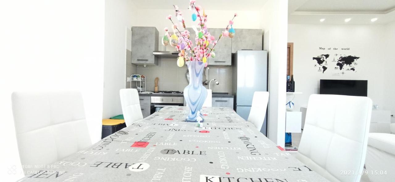 La Villa Degli Dei - Guest House Castellammare di Stabia Eksteriør billede
